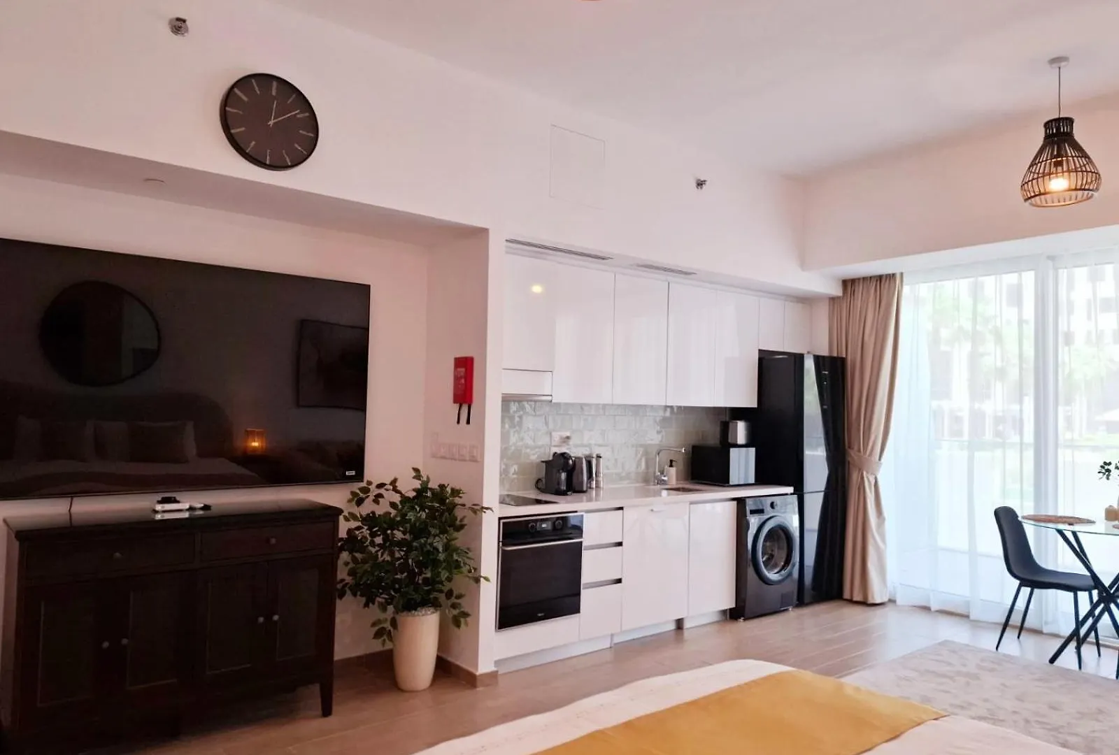 Meadows Living Mayan 1 - Studio Apartment Abu Dhabi